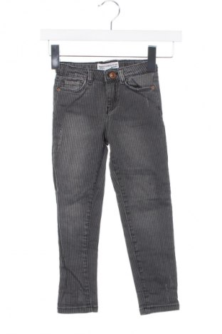 Kinderjeans Zara Kids, Größe 5-6y/ 116-122 cm, Farbe Grau, Preis € 5,99