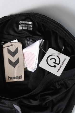 Детски къс панталон Hummel, Размер 15-18y/ 170-176 см, Цвят Черен, Цена 7,99 лв.