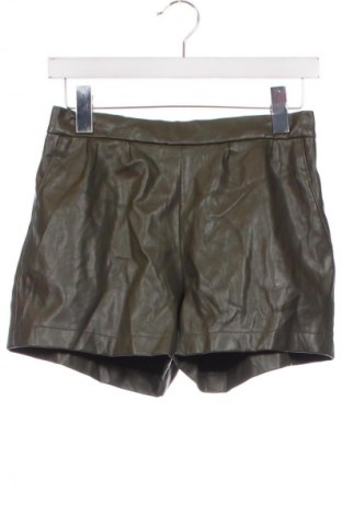 Kinder Shorts Page One, Größe 12-13y/ 158-164 cm, Farbe Grün, Preis 5,49 €