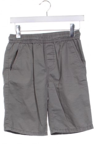 Kinder Shorts Reserved, Größe 10-11y/ 146-152 cm, Farbe Grau, Preis 5,99 €