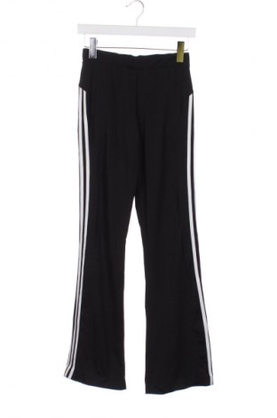 Kinder Sporthose Adidas, Größe 15-18y/ 170-176 cm, Farbe Schwarz, Preis 11,99 €