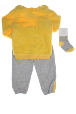 Detský komplet  Disney, Veľkosť 18-24m/ 86-98 cm, Farba Viacfarebná, Cena  12,95 €