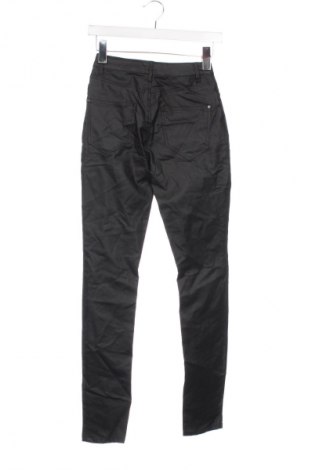 Pantaloni pentru copii Lindex, Mărime 9-10y/ 140-146 cm, Culoare Negru, Preț 38,99 Lei