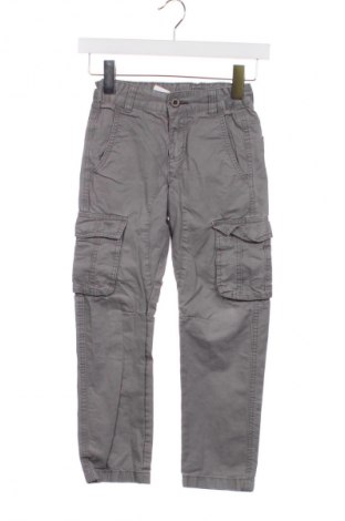 Pantaloni pentru copii United Colors Of Benetton, Mărime 6-7y/ 122-128 cm, Culoare Gri, Preț 38,99 Lei