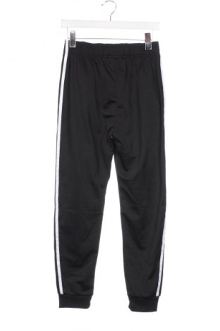 Pantaloni de trening, pentru copii Adidas Originals, Mărime 12-13y/ 158-164 cm, Culoare Negru, Preț 110,99 Lei