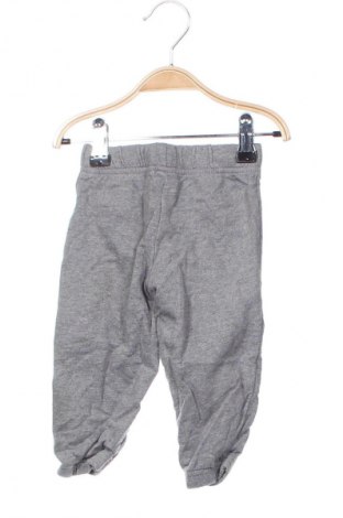 Kinder Sporthose Carter's, Größe 9-12m/ 74-80 cm, Farbe Grau, Preis € 14,99