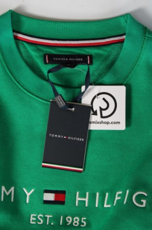 Pánske tričko  Tommy Hilfiger, Veľkosť XL, Farba Zelená, Cena  74,95 €