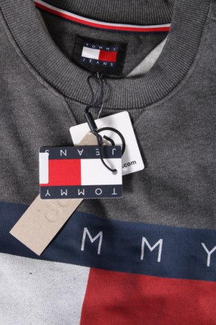 Bluză de bărbați Tommy Jeans, Mărime L, Culoare Gri, Preț 246,99 Lei