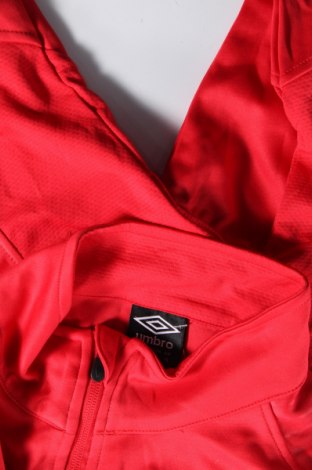 Pánské tričko  Umbro, Velikost XL, Barva Červená, Cena  179,00 Kč