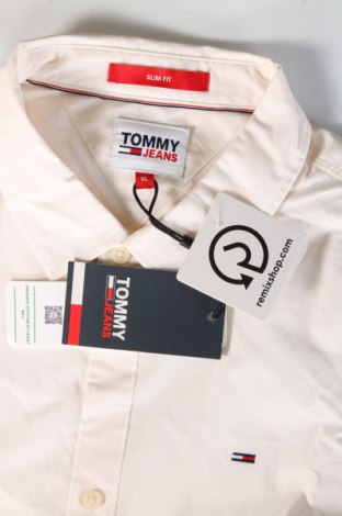 Мъжка риза Tommy Jeans, Размер XL, Цвят Екрю, Цена 97,49 лв.