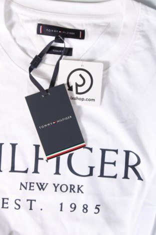 Pánske tričko  Tommy Hilfiger, Veľkosť L, Farba Biela, Cena  46,95 €