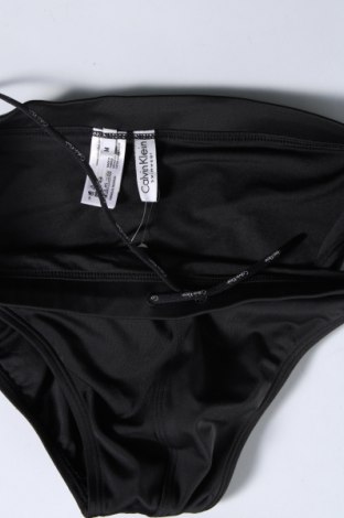 Costume de baie pentru bărbați Calvin Klein, Mărime M, Culoare Negru, Preț 154,34 Lei