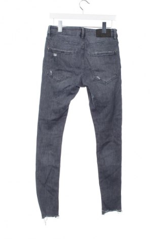 Herren Jeans Bershka, Größe S, Farbe Grau, Preis € 11,49