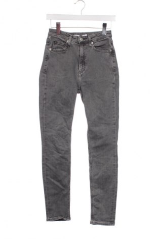 Herren Jeans Calvin Klein Jeans, Größe XS, Farbe Grau, Preis € 57,49