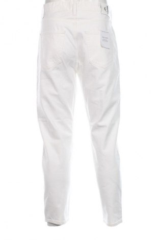 Herren Jeans Calvin Klein Jeans, Größe M, Farbe Weiß, Preis 90,99 €