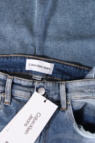 Męskie jeansy Calvin Klein Jeans, Rozmiar S, Kolor Niebieski, Cena 350,99 zł