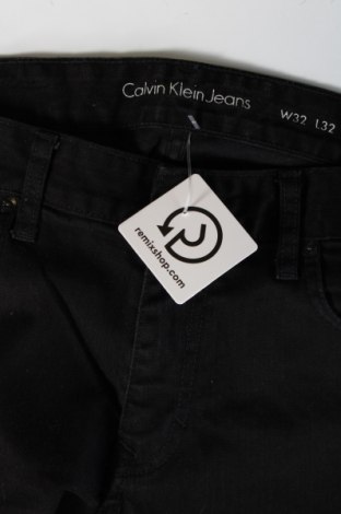 Pánske džínsy  Calvin Klein Jeans, Veľkosť M, Farba Čierna, Cena  25,45 €