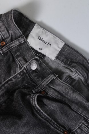 Herren Jeans H&M, Größe S, Farbe Schwarz, Preis € 11,49