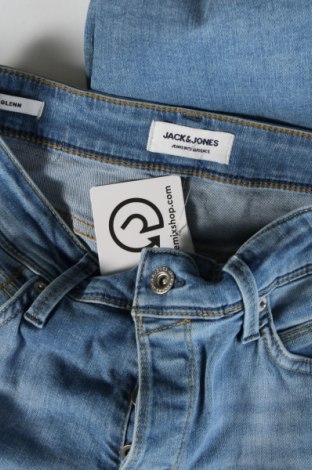 Мъжки дънки Jack & Jones, Размер S, Цвят Син, Цена 19,99 лв.