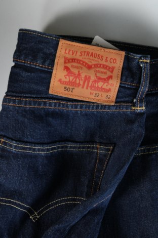 Pánske džínsy  Levi's, Veľkosť M, Farba Modrá, Cena  42,95 €