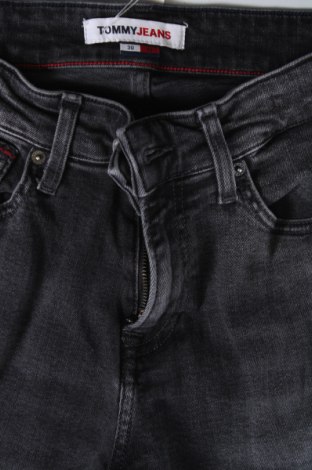 Męskie jeansy Tommy Jeans, Rozmiar M, Kolor Szary, Cena 86,99 zł