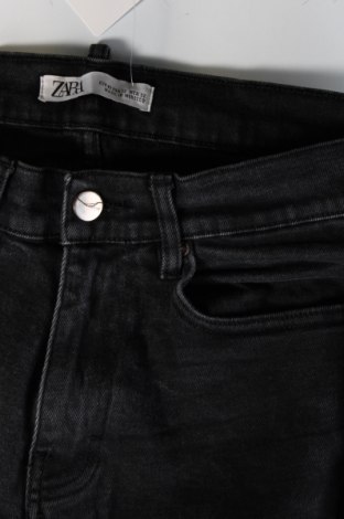 Herren Jeans Zara, Größe S, Farbe Schwarz, Preis 7,99 €