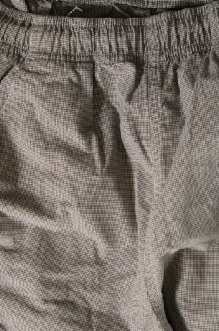 Pantaloni scurți de bărbați, Mărime M, Culoare Bej, Preț 111,96 Lei