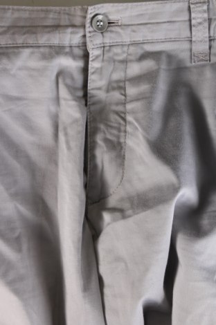 Herrenhose, Größe M, Farbe Grau, Preis 11,99 €