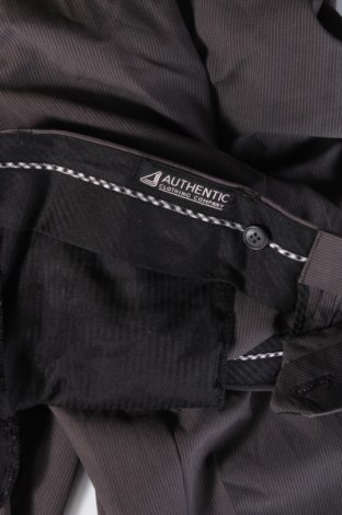 Pantaloni de bărbați Authentic Clothing Company, Mărime XL, Culoare Gri, Preț 64,99 Lei