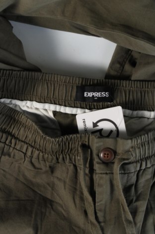 Herrenhose Express, Größe M, Farbe Grün, Preis € 6,99