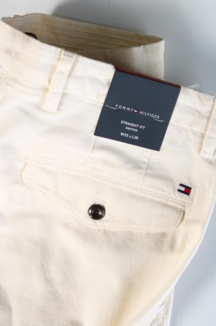 Herrenhose Tommy Hilfiger, Größe M, Farbe Ecru, Preis 141,49 €