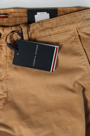 Pantaloni de bărbați Tommy Hilfiger, Mărime L, Culoare Maro, Preț 710,99 Lei