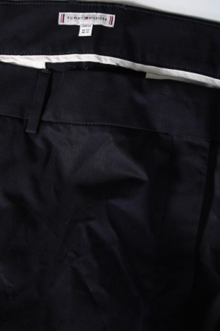 Pantaloni de bărbați Tommy Hilfiger, Mărime 3XL, Culoare Albastru, Preț 248,99 Lei