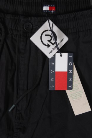 Pantaloni de bărbați Tommy Jeans, Mărime S, Culoare Negru, Preț 389,99 Lei