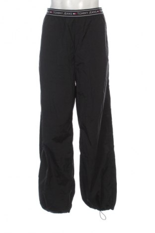 Pantaloni de bărbați Tommy Jeans, Mărime XL, Culoare Negru, Preț 299,99 Lei