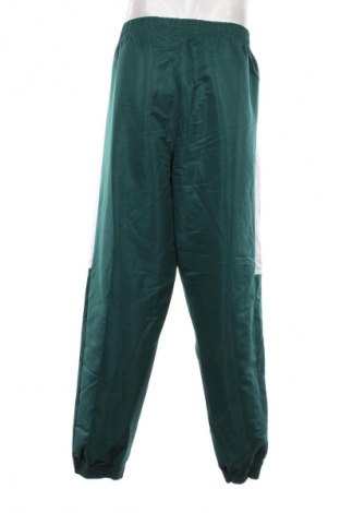 Pantaloni trening de bărbați Sergio Tacchini, Mărime XXL, Culoare Verde, Preț 145,99 Lei