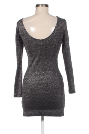 Kleid, Größe S, Farbe Silber, Preis € 6,49