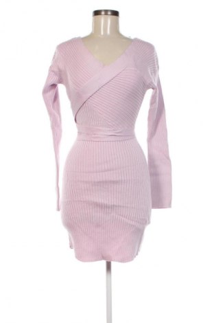 Kleid, Größe S, Farbe Lila, Preis € 11,49