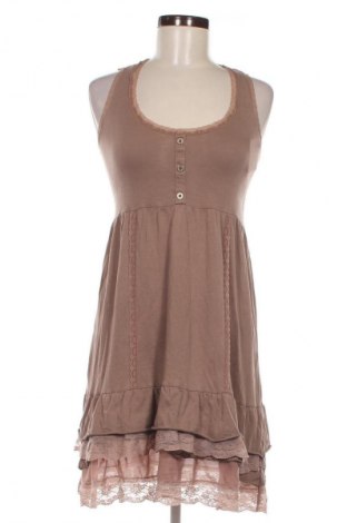 Kleid, Größe M, Farbe Beige, Preis 8,99 €