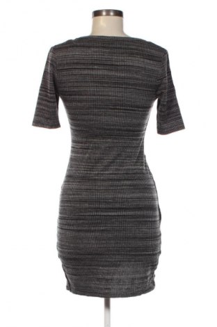 Rochie Antistar, Mărime S, Culoare Gri, Preț 57,99 Lei