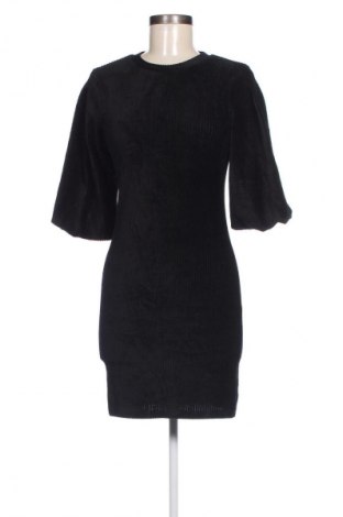 Rochie Bershka, Mărime M, Culoare Negru, Preț 95,99 Lei