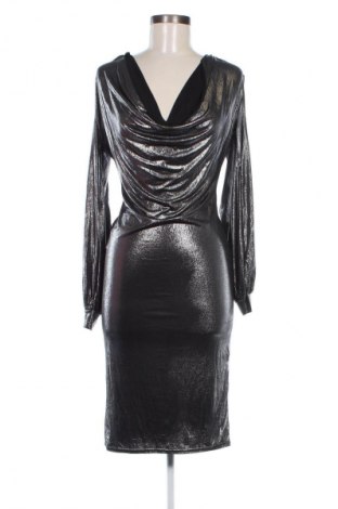 Kleid Boohoo, Größe M, Farbe Silber, Preis 40,99 €