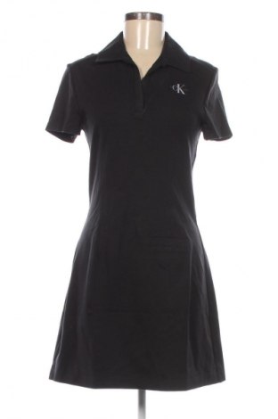Kleid Calvin Klein Jeans, Größe M, Farbe Schwarz, Preis 109,99 €