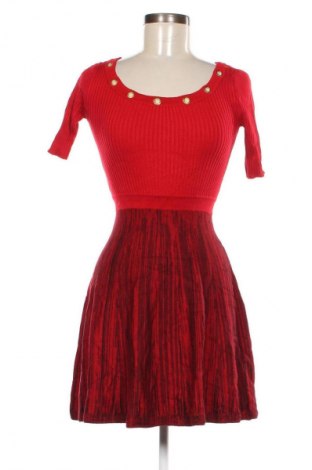 Kleid Candie's, Größe XS, Farbe Rot, Preis € 9,49