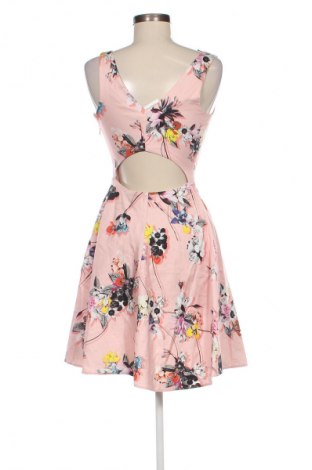 Kleid Day Billy Sabbado, Größe M, Farbe Rosa, Preis 10,99 €