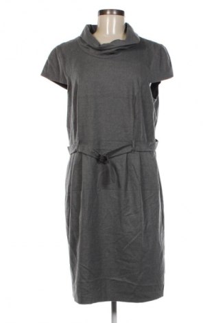 Kleid Esprit, Größe XL, Farbe Grau, Preis 23,99 €