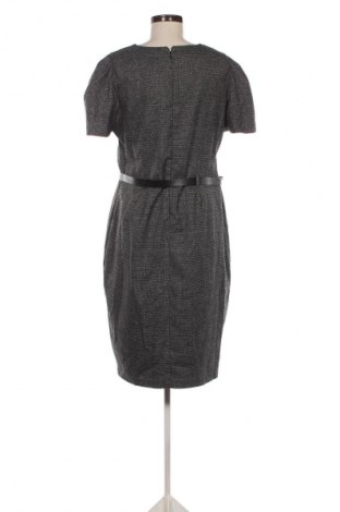 Kleid F&F, Größe XL, Farbe Mehrfarbig, Preis € 15,99