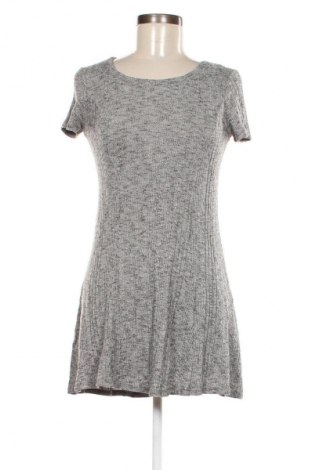 Kleid Forever 21, Größe S, Farbe Grau, Preis € 13,49