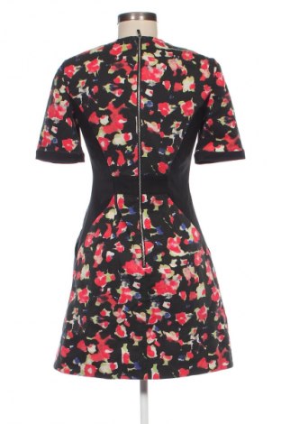 Kleid French Connection, Größe M, Farbe Mehrfarbig, Preis 29,99 €