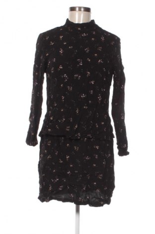 Rochie H&M, Mărime M, Culoare Negru, Preț 38,99 Lei